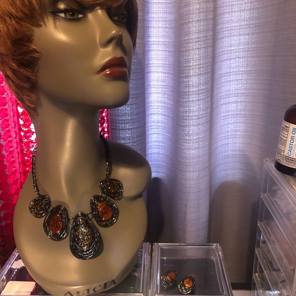 Brown Stone and Wire Necklace Set - Picture 6 of 6